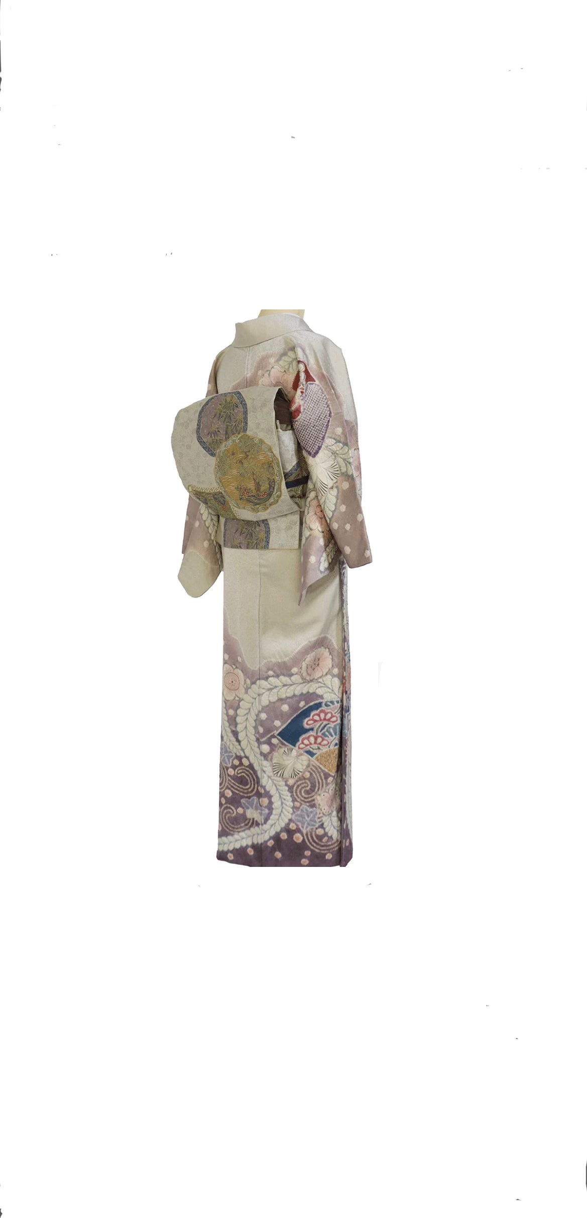 Kimono (Silk) Rental & Dressing