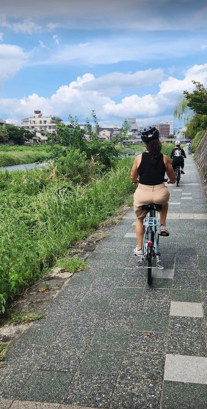 <h2>Here's What Tea Enthusiasts Say About Nichome Connect Tours</h2>
